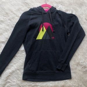 ‘The North Face’ Grey Sweatshirt